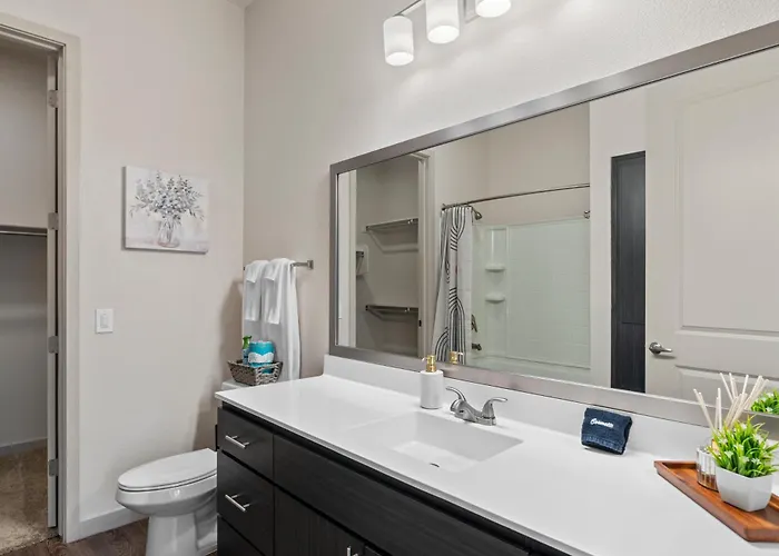 Apartment Oasis Near Asu & Downtown With Pool, Gym, Parking & Hot Tub Tempe