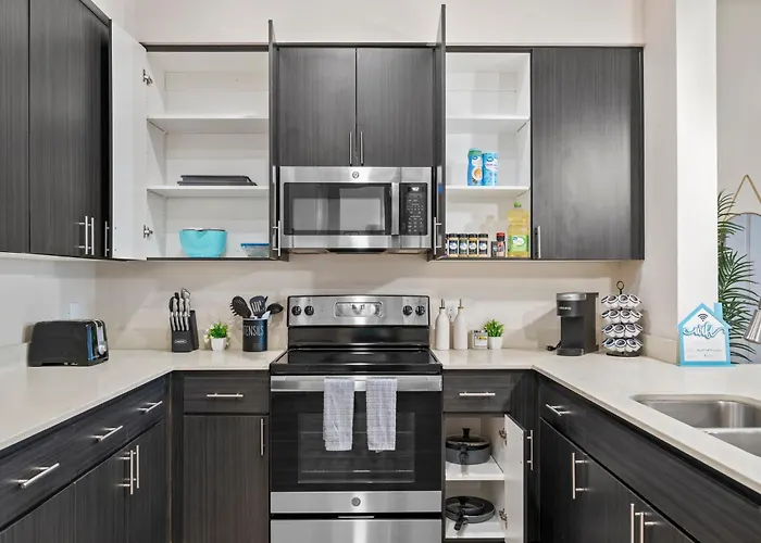 Oasis Near Asu & Downtown With Pool, Gym, Parking & Hot Tub Tempe